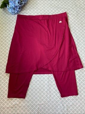 Snoga Wrap Skirt with Crop Leggings Berry 2X